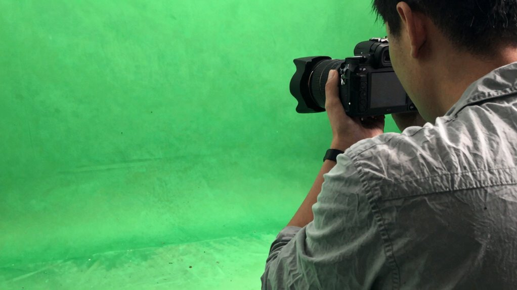 proper lighting ensures clean green screen